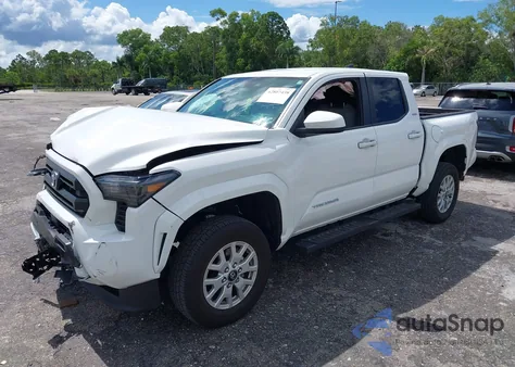 2024 Toyota Tacoma Sr5 2Wd z USA, uszkodzony, nr VIN 3TYKB5FN4RT001038